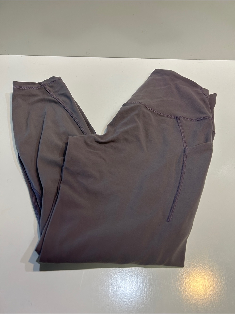 Lululemon Stretch Active Leggings in Dark Mauve
